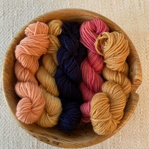 MERINO KNITTING YARN DKMSW02B